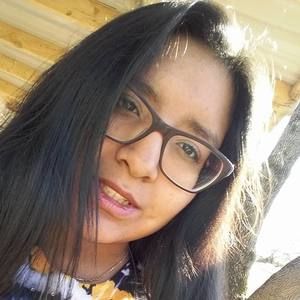 Meet your Posher, Yahaira